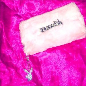Playboy Fuzzy Pink Wallet 🐰✨🎀💖